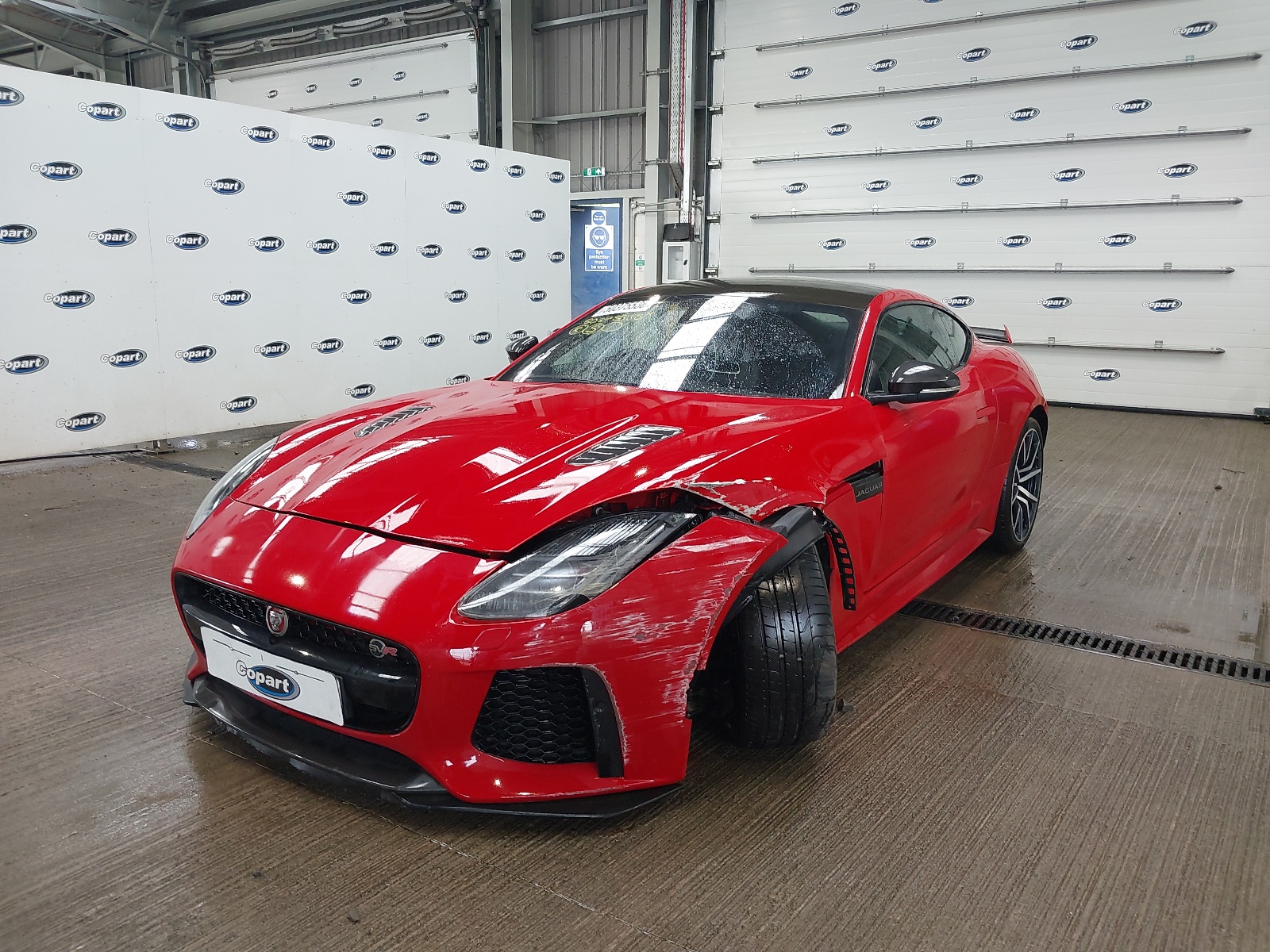 2017 JAGUAR F-TYPE 5.0 SUPERCHARGED V8 SVR 2DR AUTO AWD