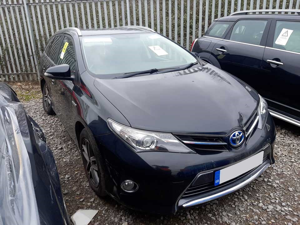 Toyota Auris parked