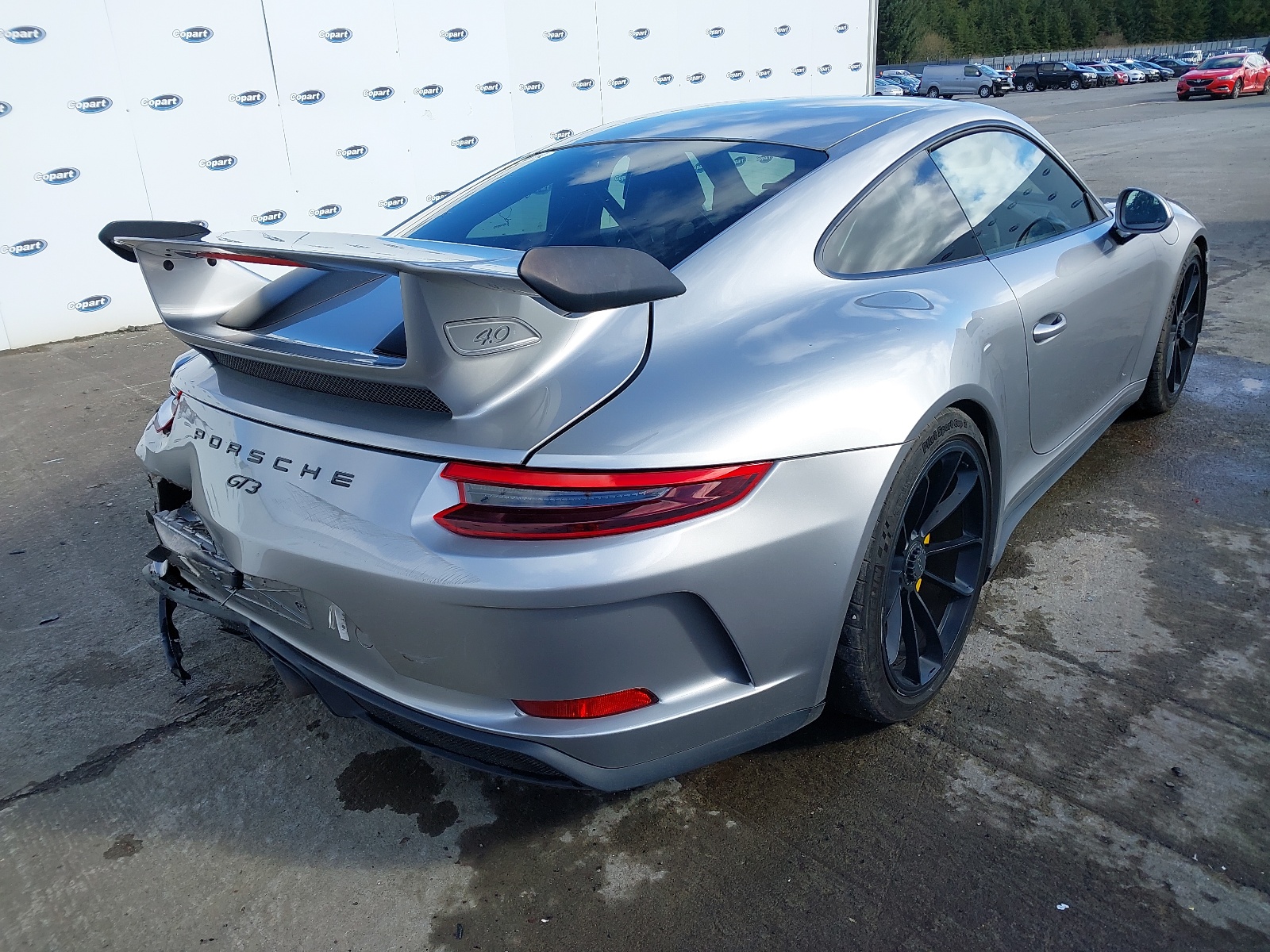 A Silver Porsche 911 GT3
