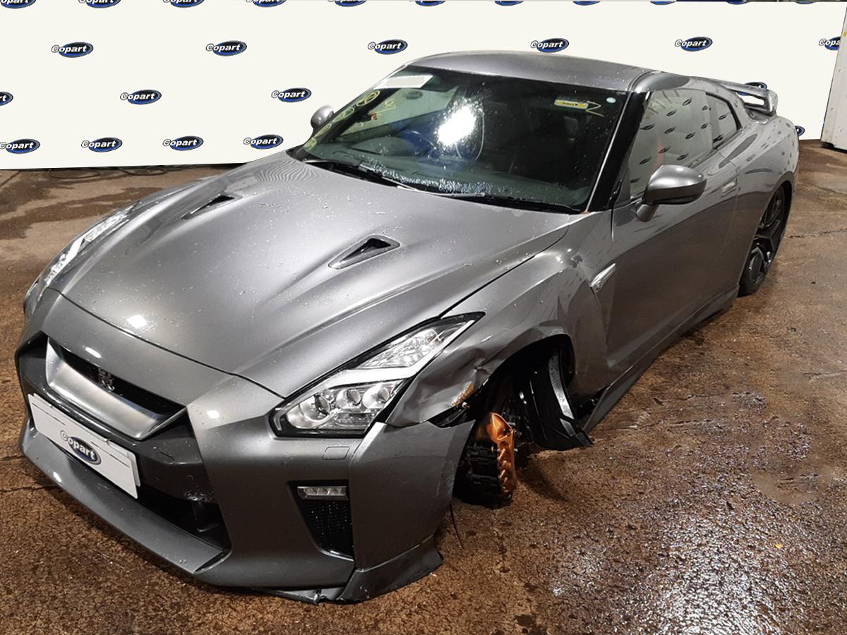 A Silver Nissan GTR