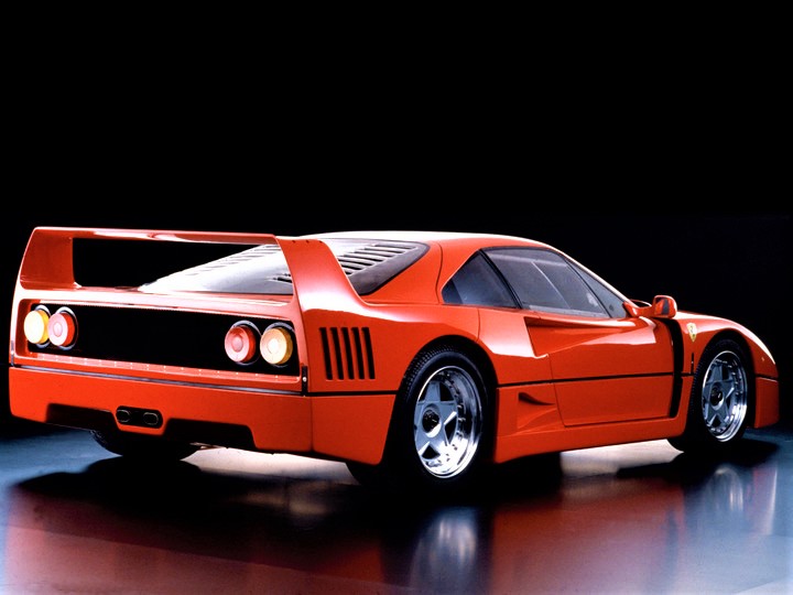 classic italian car ferrari f40