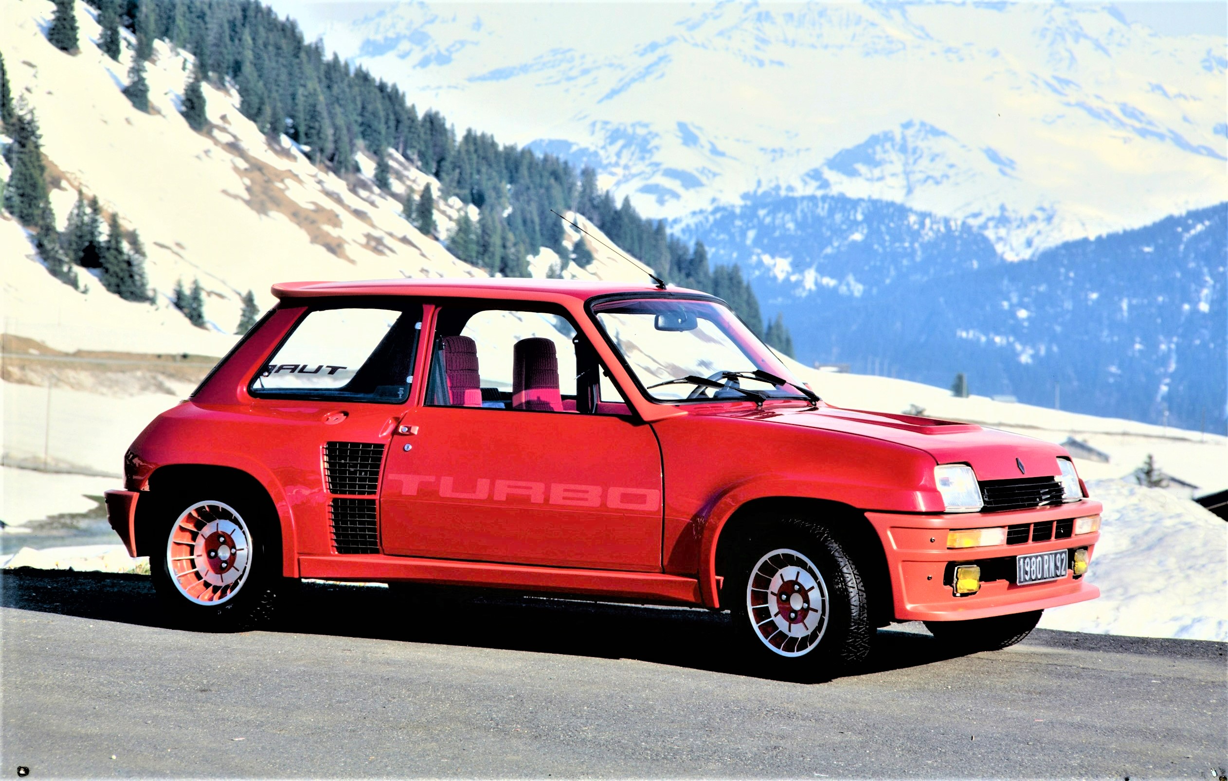 classic french car renault 5 turbo