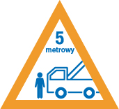 Zachowaj 5-metrowy odstęp od kierowcy dokonującego załadunku