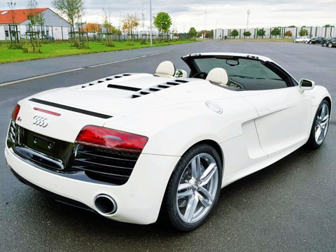Audi R8 Rear