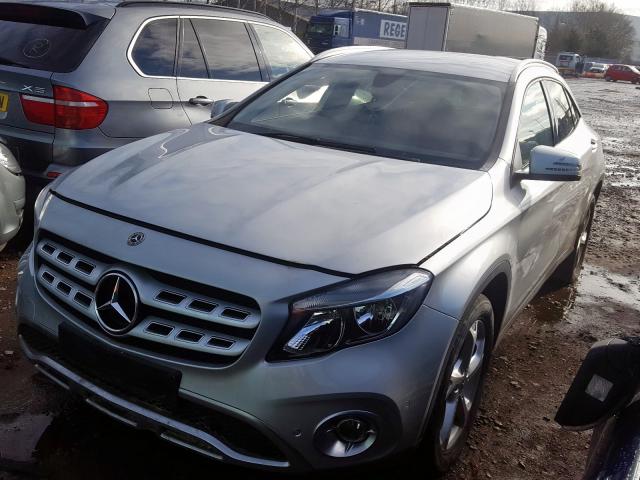 Mercedes Benz GLA