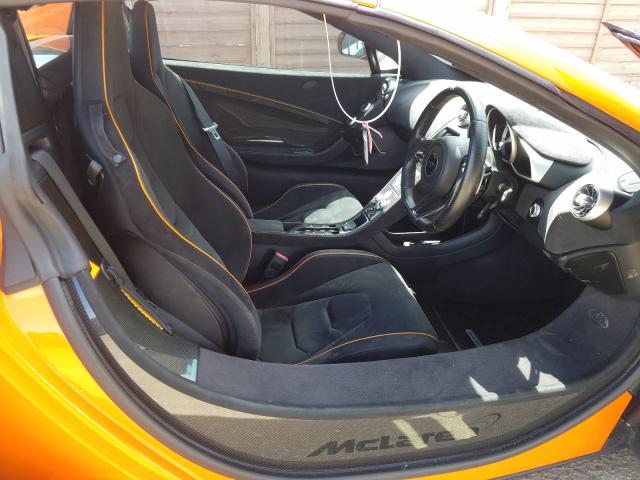 McLaren 650s Interior