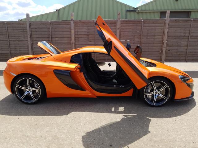 McLaren 650s